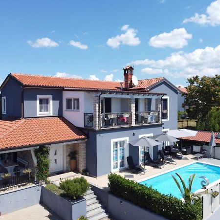 בוג'ה Lavanda House With Apartments מראה חיצוני תמונה